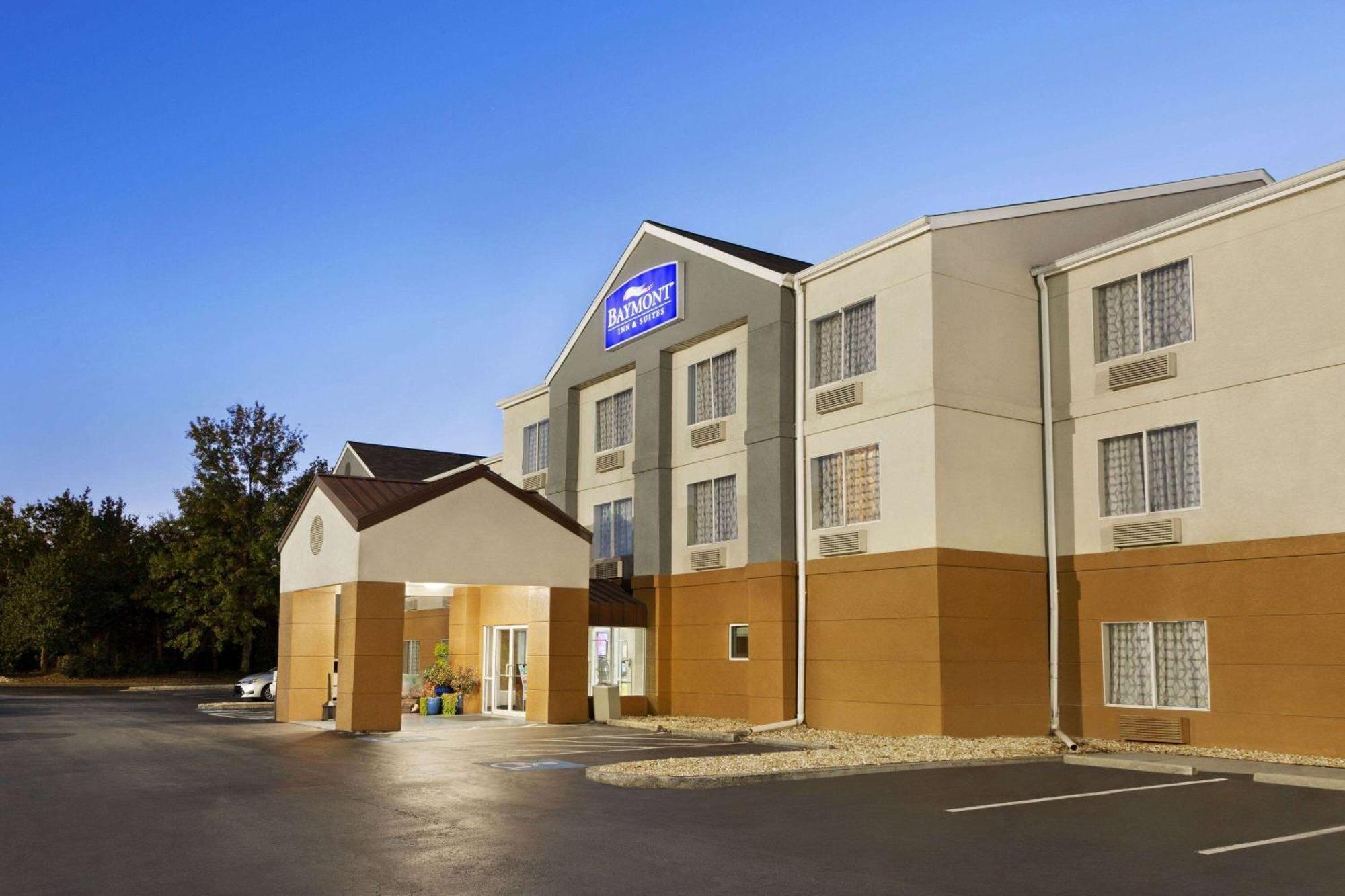 Baymont By Wyndham Lithia Springs Atlanta Hotel Bagian luar foto